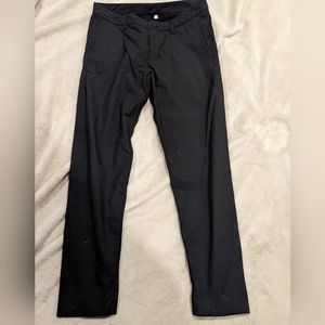 Outlier Futuredarts  - Black